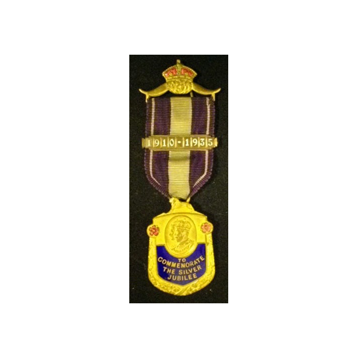 MÉDAILLE MAÇONNIQUE COMMEMORATIVE DU JUBILE D'ARGENT 1910-1935