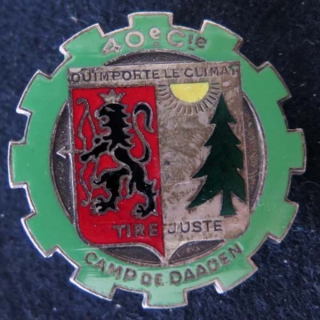 Insigne métal de la 40° Compagnie de Camp à DAADEN DRAGO PARIS G. 1178