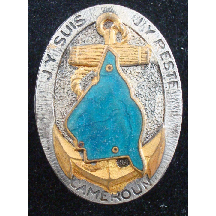 Insigne du Bataillon de Tirailleurs du Cameroun DRAGO BERANGER émail