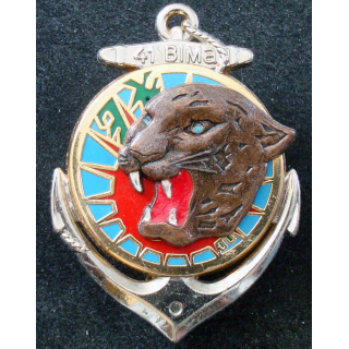 Insigne du 41° Bataillon d’Infanterie de Marine GUYMO PARIS G. 3448