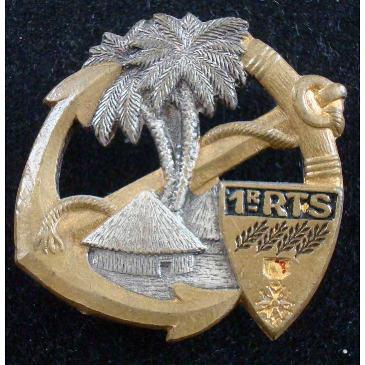 Insigne du 1° Régiment de Tirailleurs Sénégalais DRAGO PARIS peint