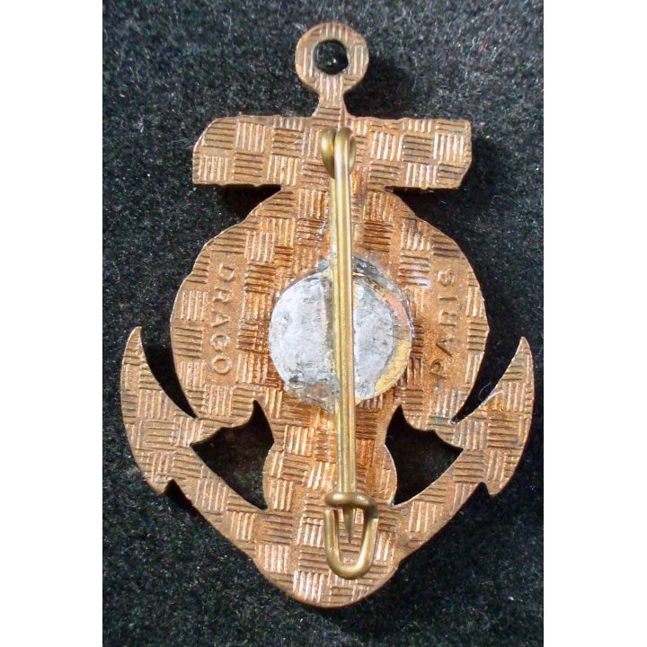 Insigne du 11° Régiment d'Infanterie de Marine DRAGO PARIS en émail