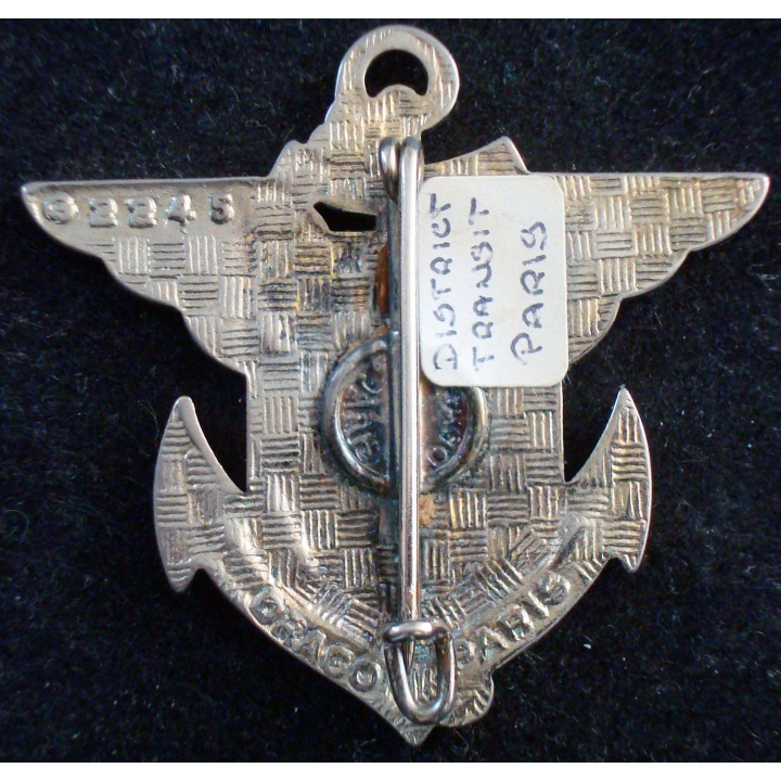 Insigne du District de Transit de PARIS Drago Paris G. 2245 en émail