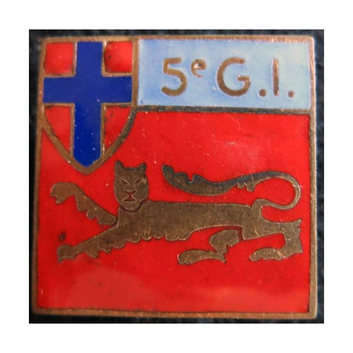 5° GI : Insigne métallique de la 5° groupement d’infanterie de fabrication poinçon Arthus Bertrand en émail
