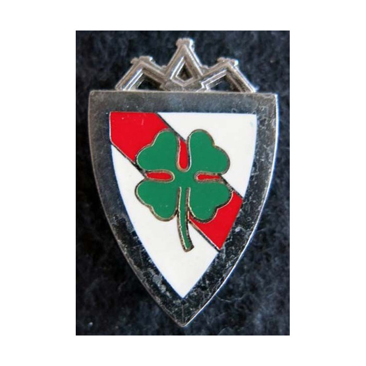 153° RI : Insigne métallique du 153° régiment d'infanterie de fabrication Delsart Sens G. 1173