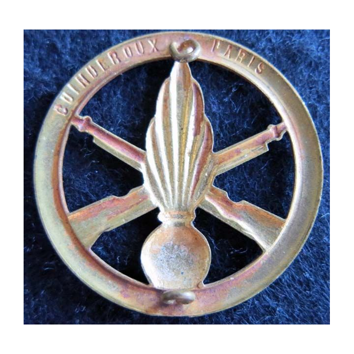 INFANTERIE : Insigne béret infanterie de fabrication Coinderoux 4,4 cm