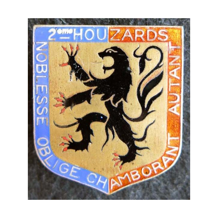 2° RH : insigne métallique du 2° régiment de Hussards de fabrication Arémail en émail