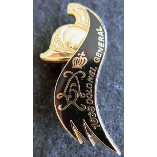 DRAGONS : insigne métallique du 5° régiment de dragons fabriqué par Arthus Bertrand pour les éditions Atlas