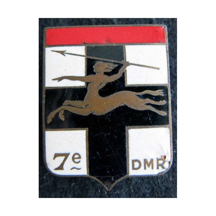 7° DMR : 7° division mécanique rapide de fabrication Drago Romainville G. 1199 éclat d'émail