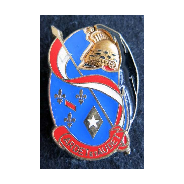 3° RD : insigne métallique du 3° régiment de dragons de fabrication Delsart G. 3033