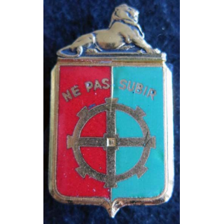 14° DI : insigne métallique de la 14° division d'infanterie fabrication Drago G. 424 en émail