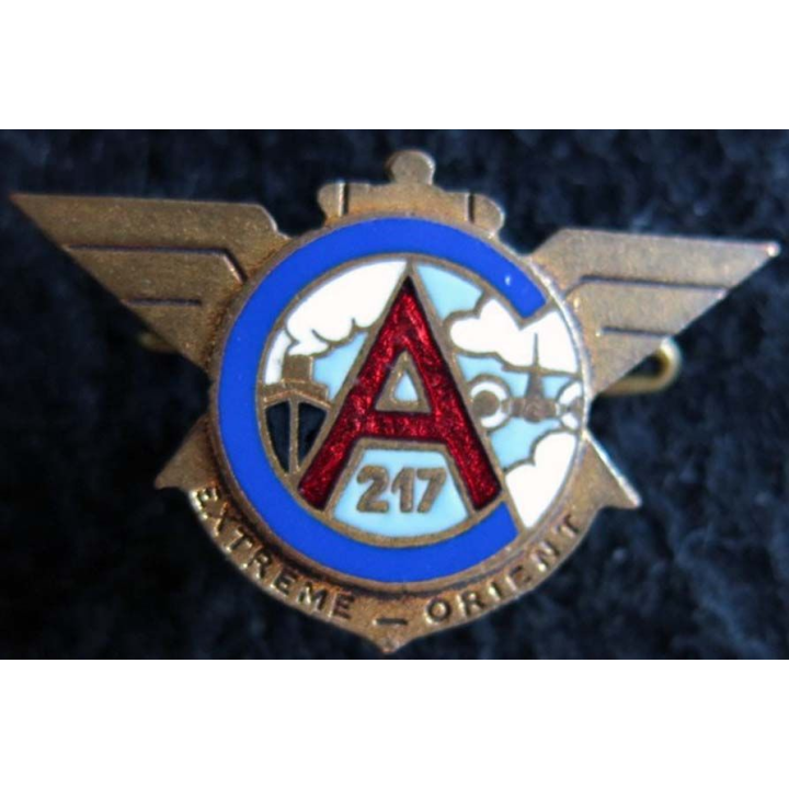 CA 217 : Insigne du Centre Administratif 217 Extrême Orient de fabrication Augis émail