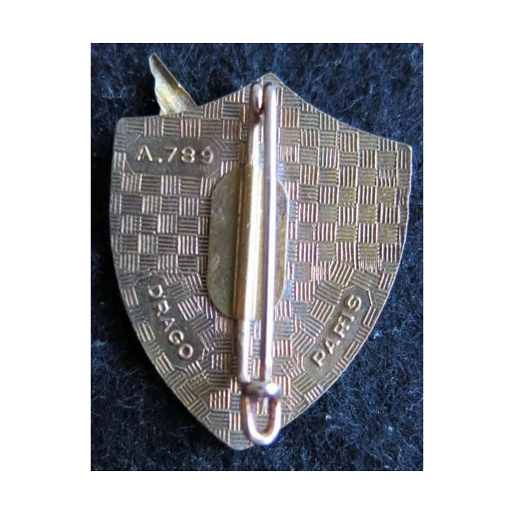 BA 278 : insigne métallique de la base aérienne 278 Ambérieux  fabrication Drago A. 789 éclat émail