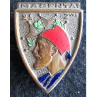 2° RZ : insigne métallique du 2° régiment de zouaves de fabrication Drago Paris H. 130 en émail