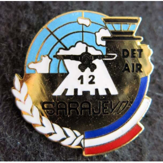 DET AIR : Insigne métallique du détachement de l'Air de Sarajevo fixation type pin's
