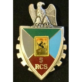 5° RCS : insigne métallique du 5° régiment de commandement et des services de fabrication Drago G. 2627