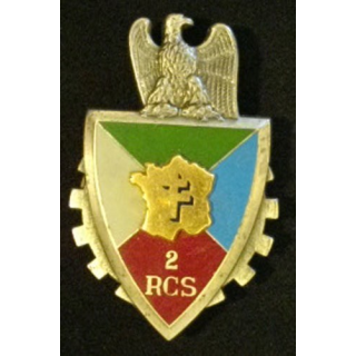 2°RCS : insigne du 2° régiment de commandement et de soutien en relief fabrication Delsart G. 2660