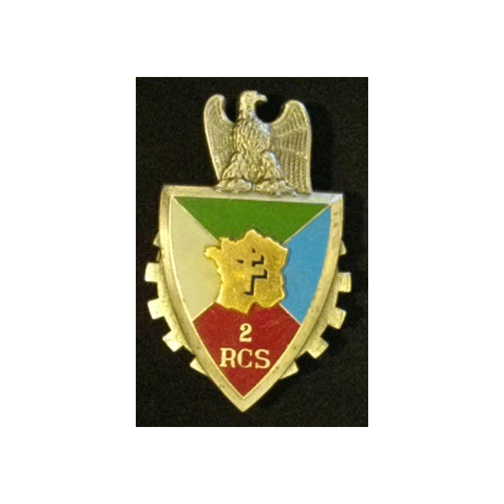 2°RCS : insigne du 2° régiment de commandement et de soutien en relief fabrication Delsart G. 2660