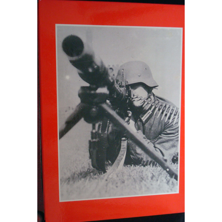 Mai-Juin 1940, l'invasion de la France en images. M. Rousseau Sodim