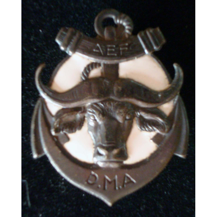 Insigne métallique du DMA AEF Drago Olivier Métra G. 845 en argent