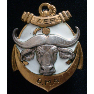 Insigne métallique du DMA AEF Drago Olivier Métra G. 845