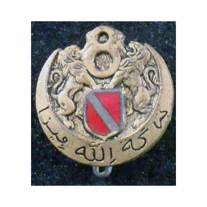Insigne du 8° régiment spahis algériens artisanal sur moulage peint