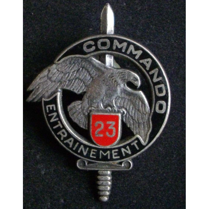 insigne du brevet CEC du 23° régiment d'infanterie Drago Paris GS. 31