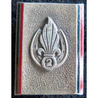 2° REI : insigne métallique du 2° régiment étranger d'infanterie Drago G. 2333 émail