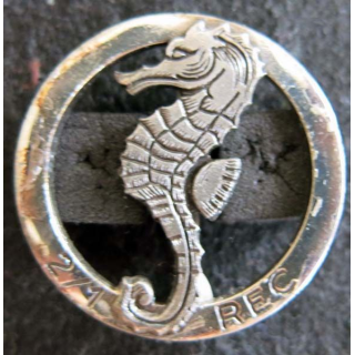 1° REC  : Insigne métallique du 2° escadron du 1° Régiment étranger de cavalerie A.B Paris