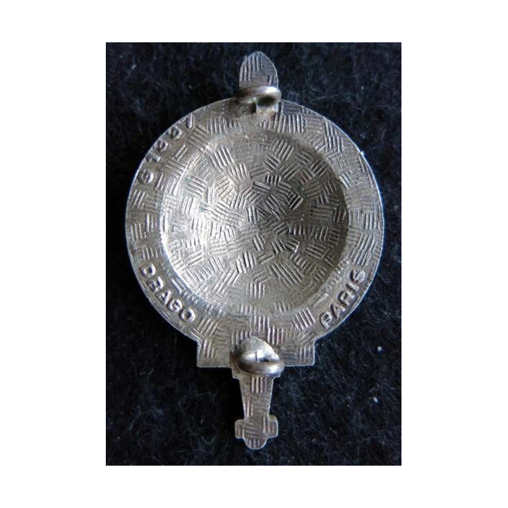 AURES NEMENCHA : insigne métallique de béret des troupes d'Aurès Némencha de fabrication Drago G.1337