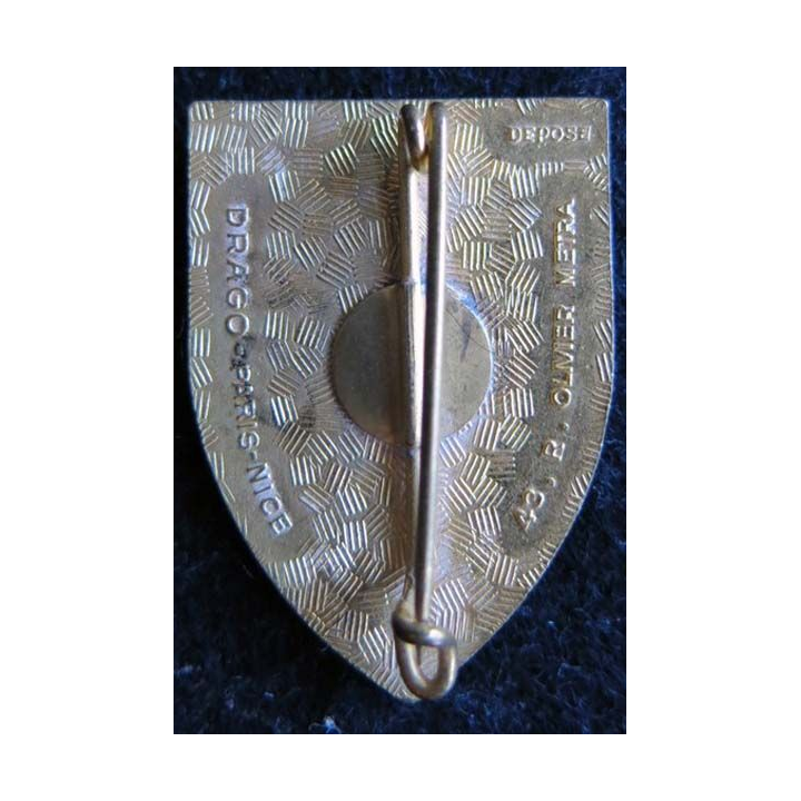 2° DIM : insigne métallique de la 2° division d'Infanterie marocaine de fabrication Drago O. Métra Déposé en émail