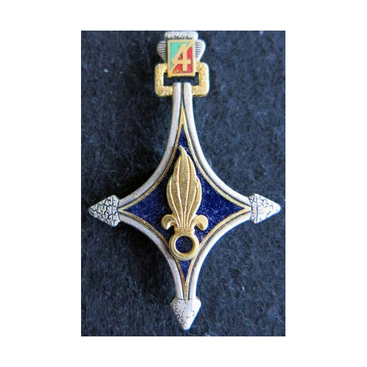 4° CSPLE : Insigne métallique de la 4° compagnie saharienne portée de Légion Étrangère de fabrication Drago G. 1378