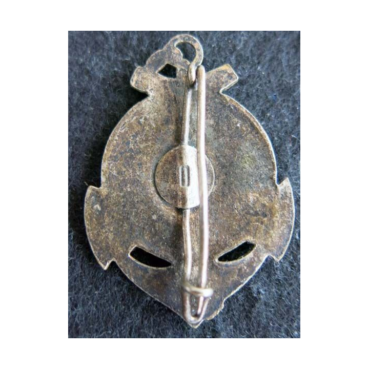 4° RIMA : Insigne métallique du 4° Régiment d'Infanterie de Marine fabricant non marqué