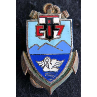 7° DMR-CI : Insigne de la 7° division mécanique rapide centre d'instruction de fabrication Courtois G. 1434 en émail