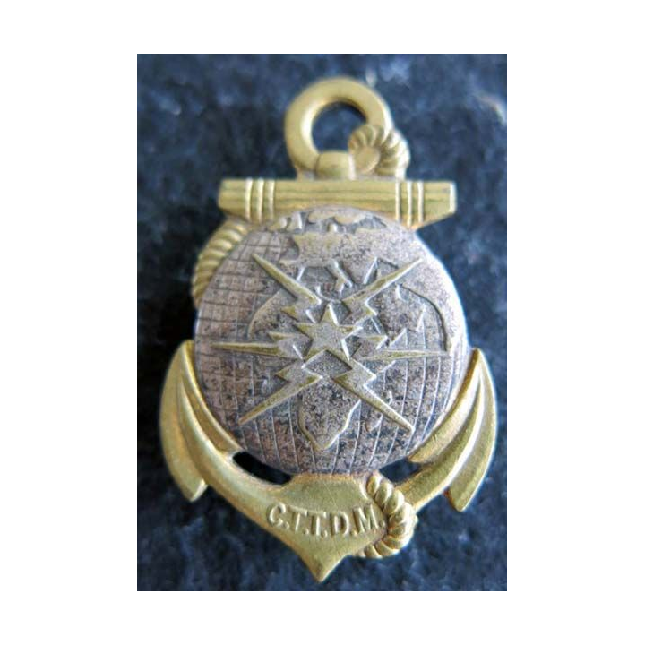 CTTDM : insigne métallique du corps des télégraphiste des troupes de marine de fabrication Drago