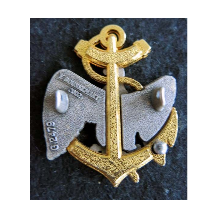 3° RIMA : Insigne métallique du 3° Régiment d'Infanterie de Marine type 4 de fabrication Boussemart G. 2479