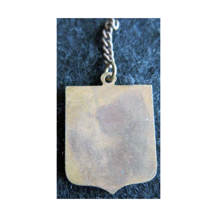 BLASON MONT ST MICHEL : insigne métallique ancien blason en émail de la ville du Mont St Michel 22 x 30 mm anneau chainette