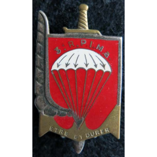 3° RPIMA : insigne métallique du 3° régiment parachutiste d'infanterie de marine de fabrication Drago Paris G. 445 plat