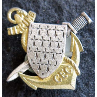 11° RIMA CEC : insigne métallique du centre d'entrainement commando 11° régiment d'infanterie de Marine Drago G. 2059