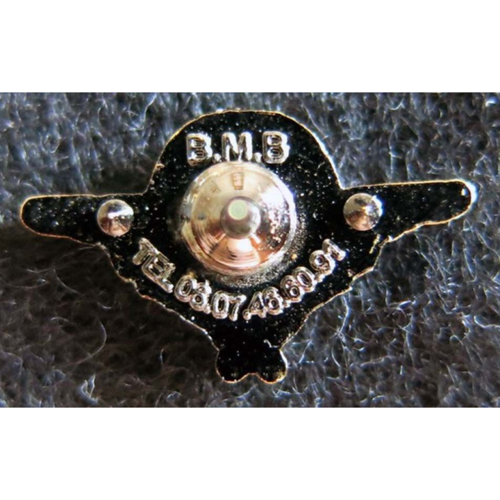 PARACHUTISTE : pin's représentant le brevet parachutiste militaire en réduction 18 x 10 mm de fabrication BMB Traditions