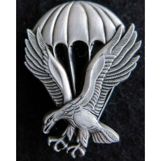 BREVET PARA :  insigne métallique de brevet d’initiation parachutiste CFCA fabrication Delsart