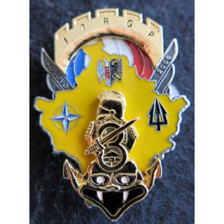 17° RGP 3° CIE KOSOVO : insigne de la 3° compagnie du 17°régiment parachutiste au Kosovo de  fabrication Sheli  n° 129
