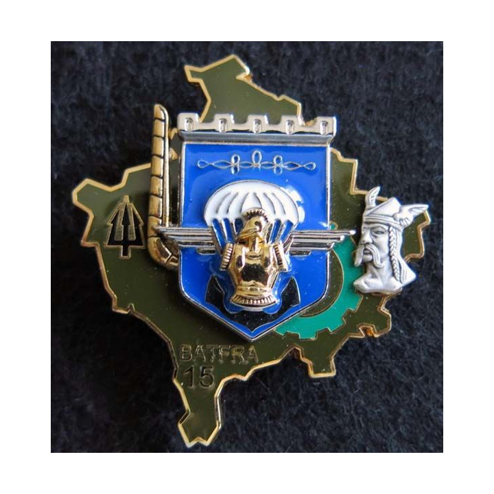 17° RGP 92° RI : insigne du 17° régiment Génie parachutiste 92° RI Kosovo  J.Y Segalen