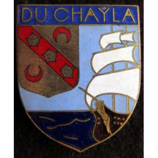 DU CHAYLA : insigne métallique de l'escorteur d’escadre Du Chayla fabrication Arthus Bertrand  en émail