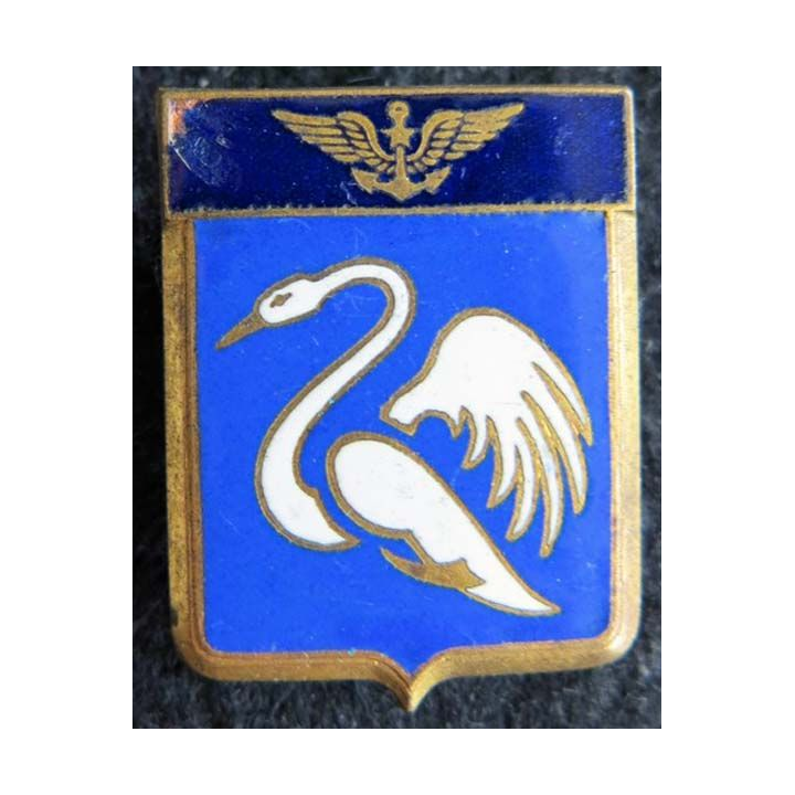 9 F : insigne métallique de la flottille 9 F Courtois Paris en émail