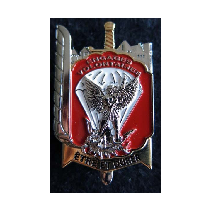 3° RPIMA : insigne métallique EVAT du 3° régiment parachutiste d'infanterie de marine numéroté 686