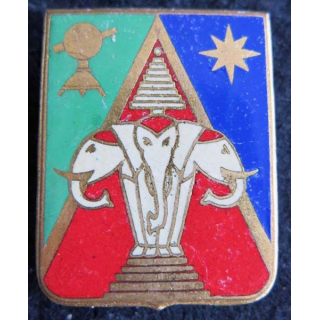 LAOS : Insigne métallique du service géographique des forces armées du Laos émail