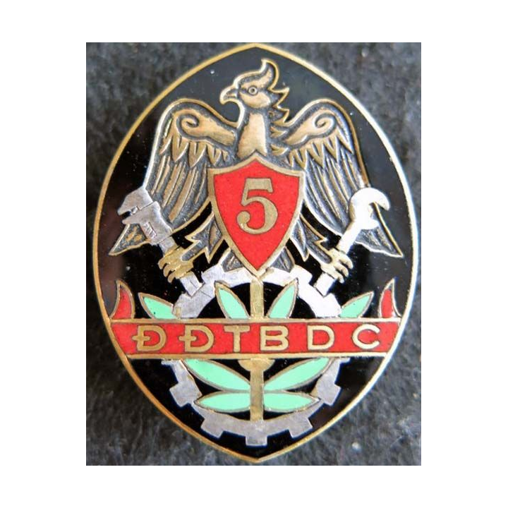 5° DDTBDC : insigne métallique de la 5° compagnie d'équipement du Matériel de fabrication Drago Romainville