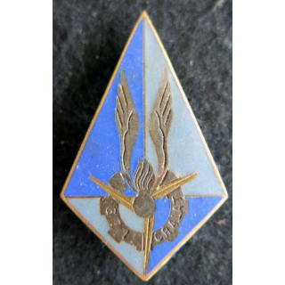 671° CRALAT : insigne de la 671° compagnie de réparation de l'aviation légère de l'armée de terre Drago G. 1720 émail