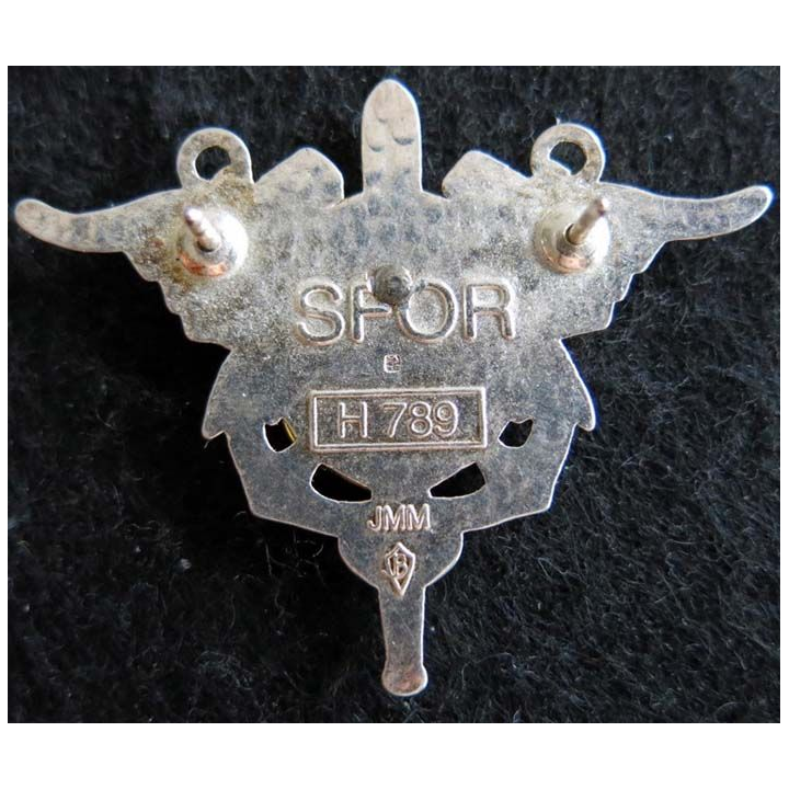 SEA : Insigne métallique du service des essences SFOR fabrication JMM H. 789 translucide argenté